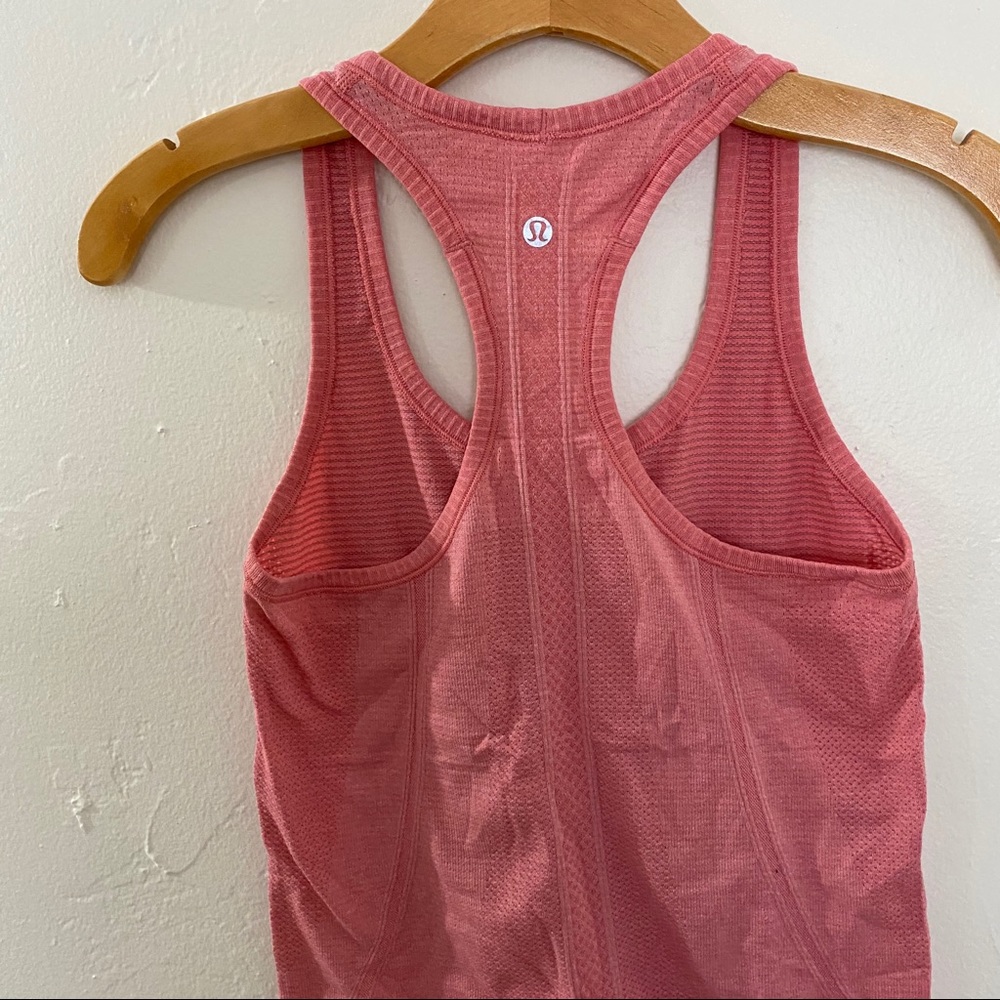 Lululemon tank top